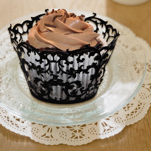 Unique Custom Hollow out Cupcake Wrappers Lace Liner Baking Cake Paper Cup Wraps for Wedding Birthday Party Decoration
